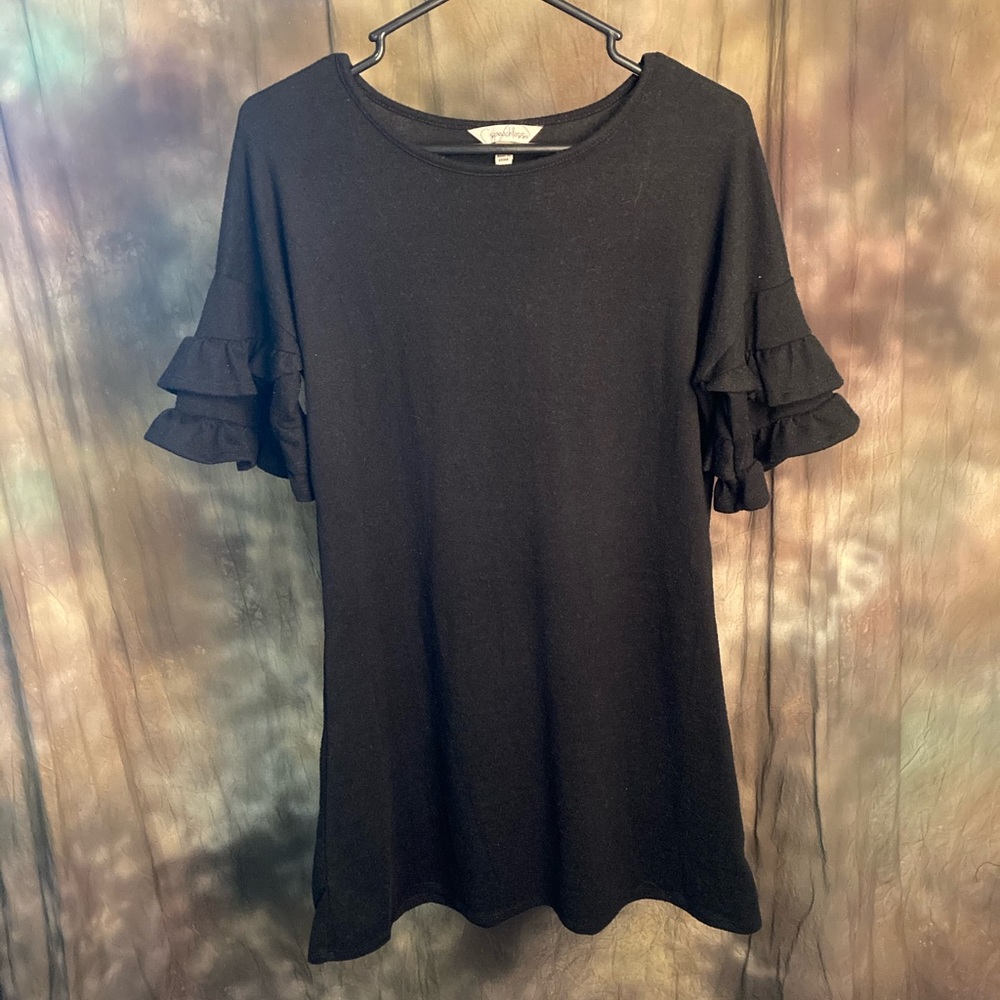 Black Ruffled Sleeve Dress Size Medium